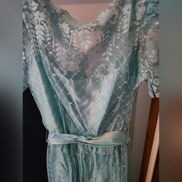 ILGWU Vintage Formal Dress - Picture 2 of 5